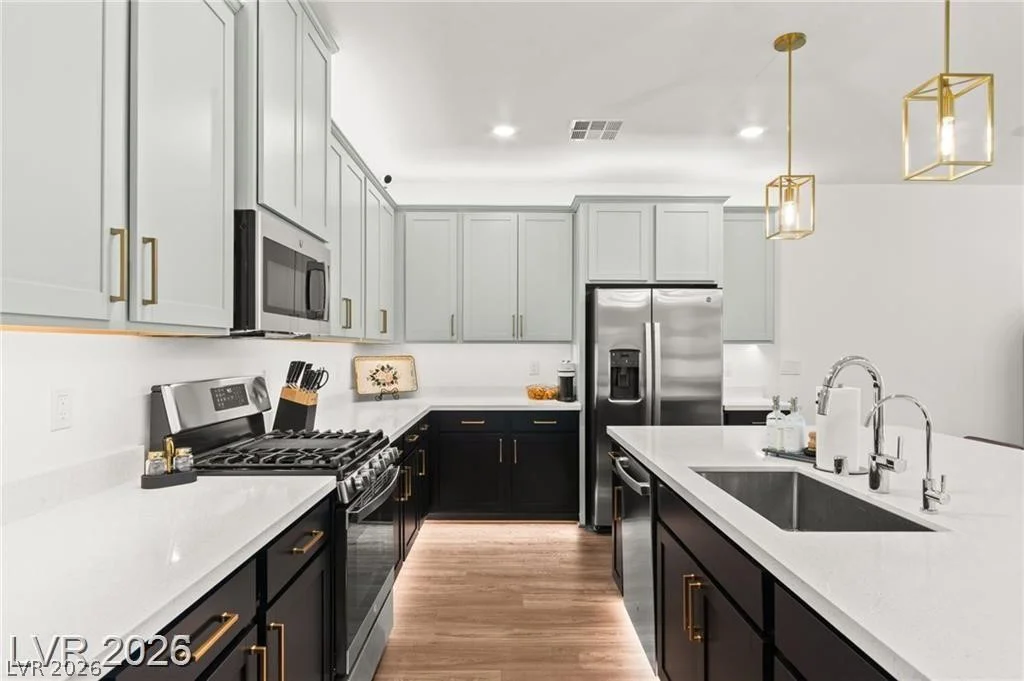 3525 Raina Ridge, Las Vegas, NV 89121