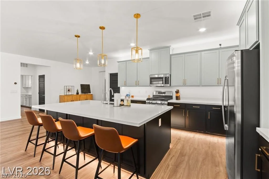 3525 Raina Ridge, Las Vegas, NV 89121