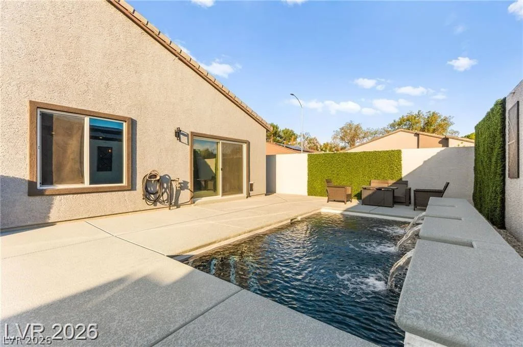 3525 Raina Ridge, Las Vegas, NV 89121