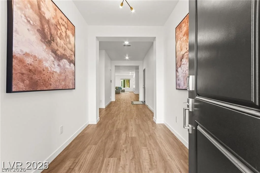 3525 Raina Ridge, Las Vegas, NV 89121