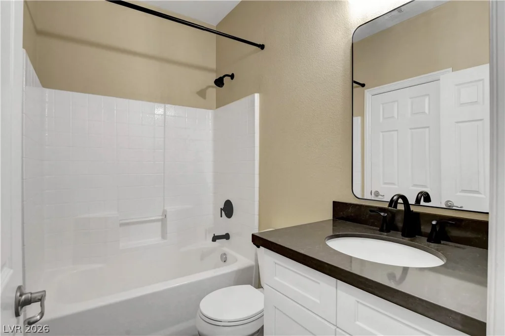 338 Shimmering Moon, Henderson, NV 89015