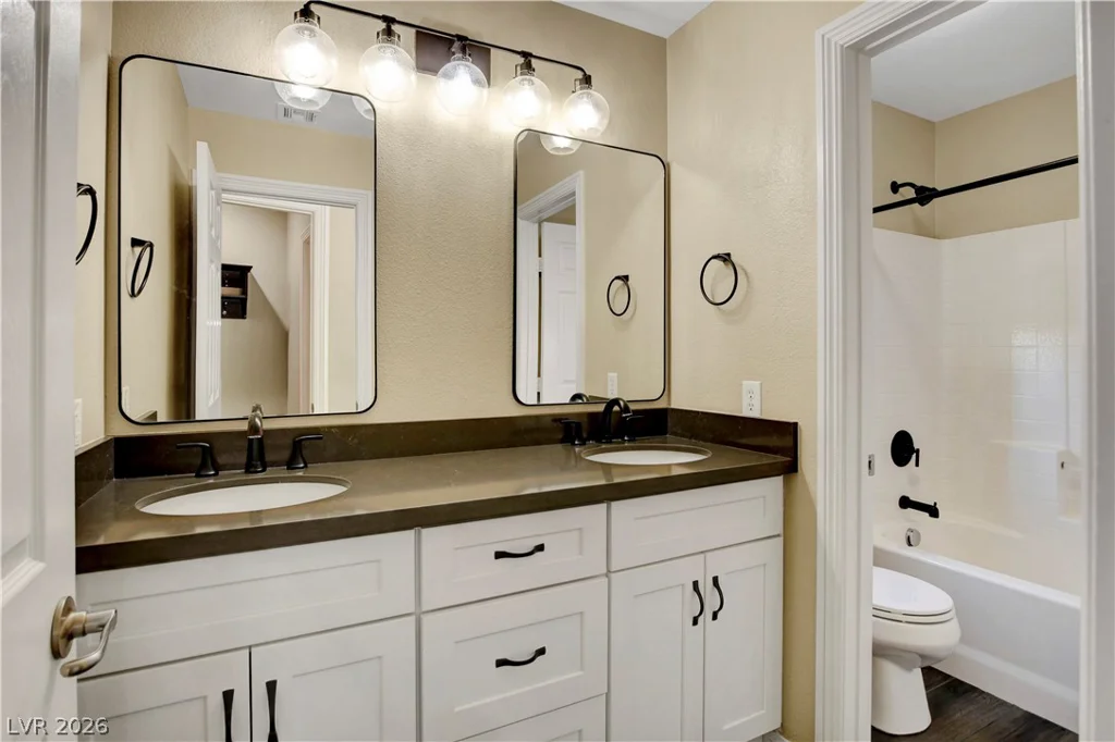 338 Shimmering Moon, Henderson, NV 89015