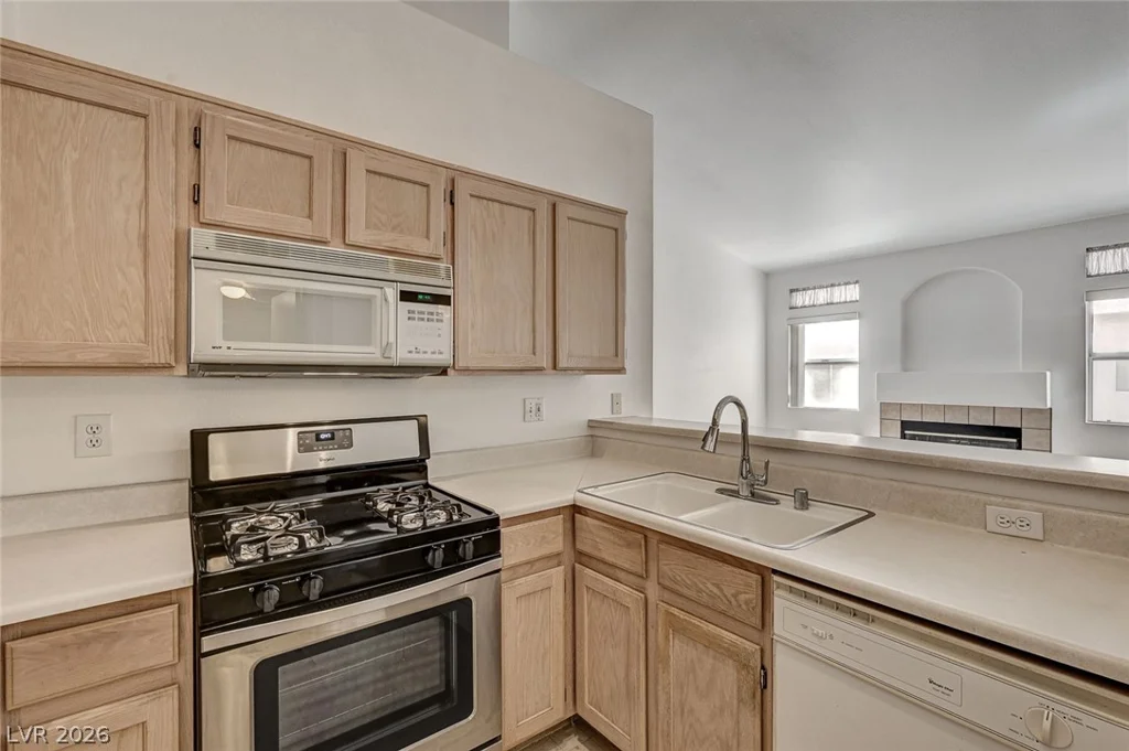 5370 Runningbrook, Las Vegas, NV 89120