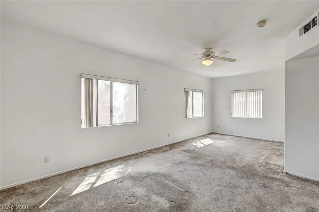 5370 Runningbrook, Las Vegas, NV 89120