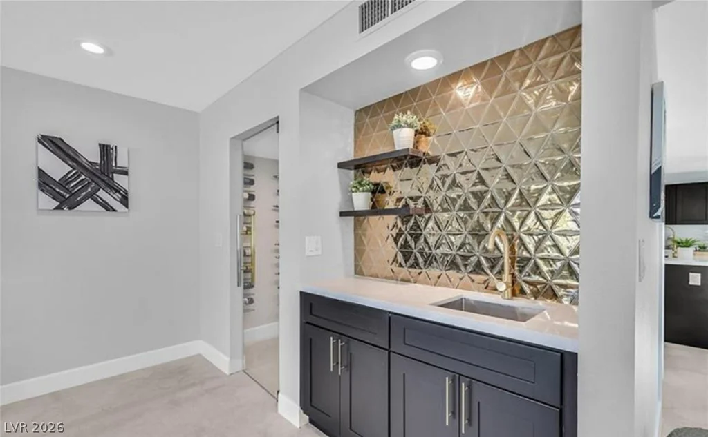 778 Vegas Valley, Las Vegas, NV 89109