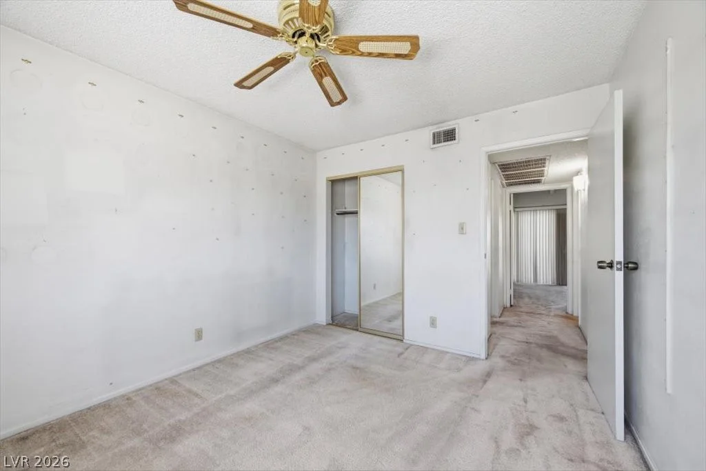 522 Delfern, Las Vegas, NV 89169