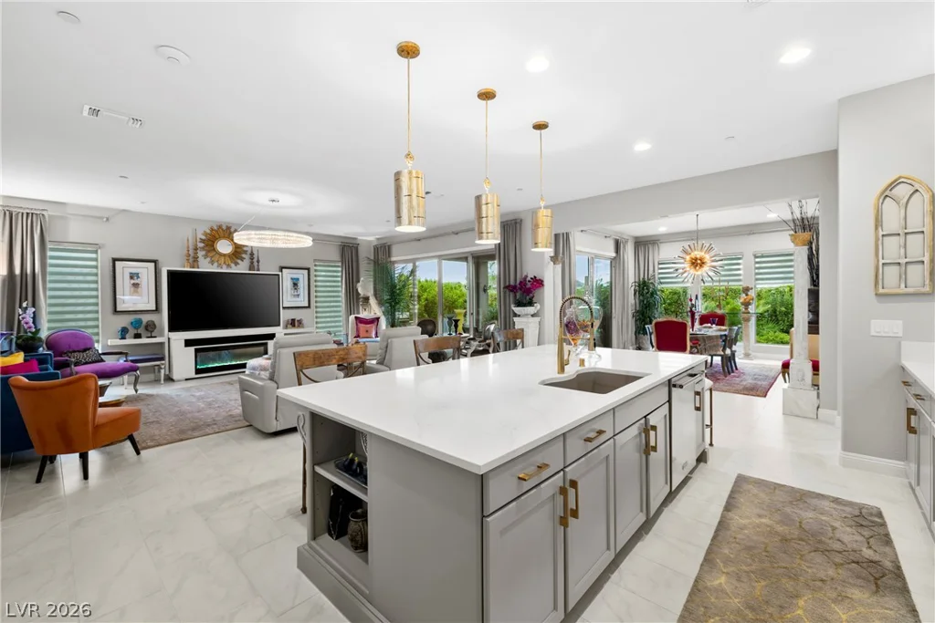 68 Strada Caruso, Henderson, NV 89011