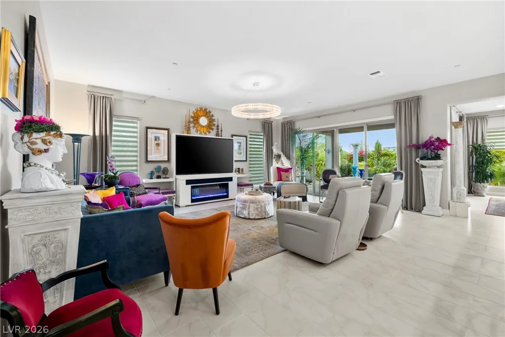 68 Strada Caruso, Henderson, NV 89011