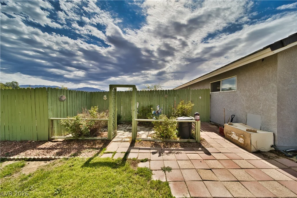 2910 Sunset, Pahrump, NV 89060