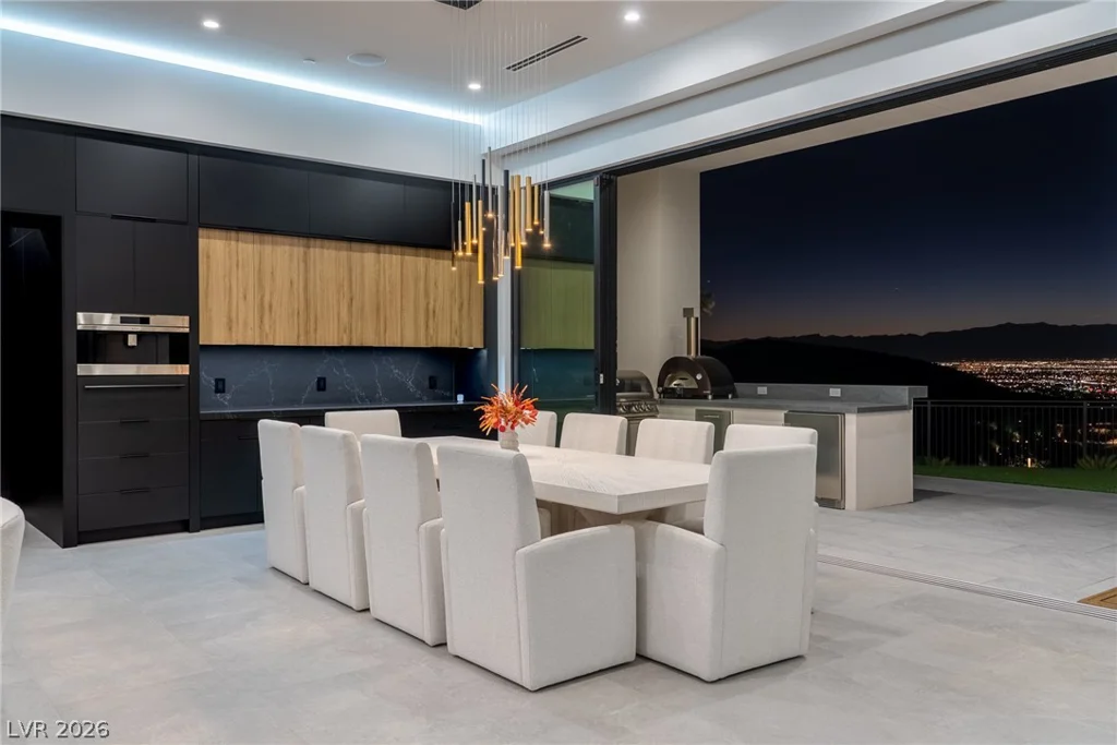 25 Rockstream, Henderson, NV 89012