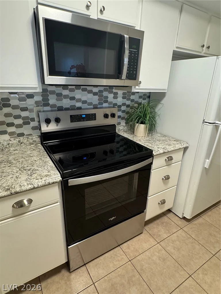 2300 Silverado Ranch, Las Vegas, NV 89183