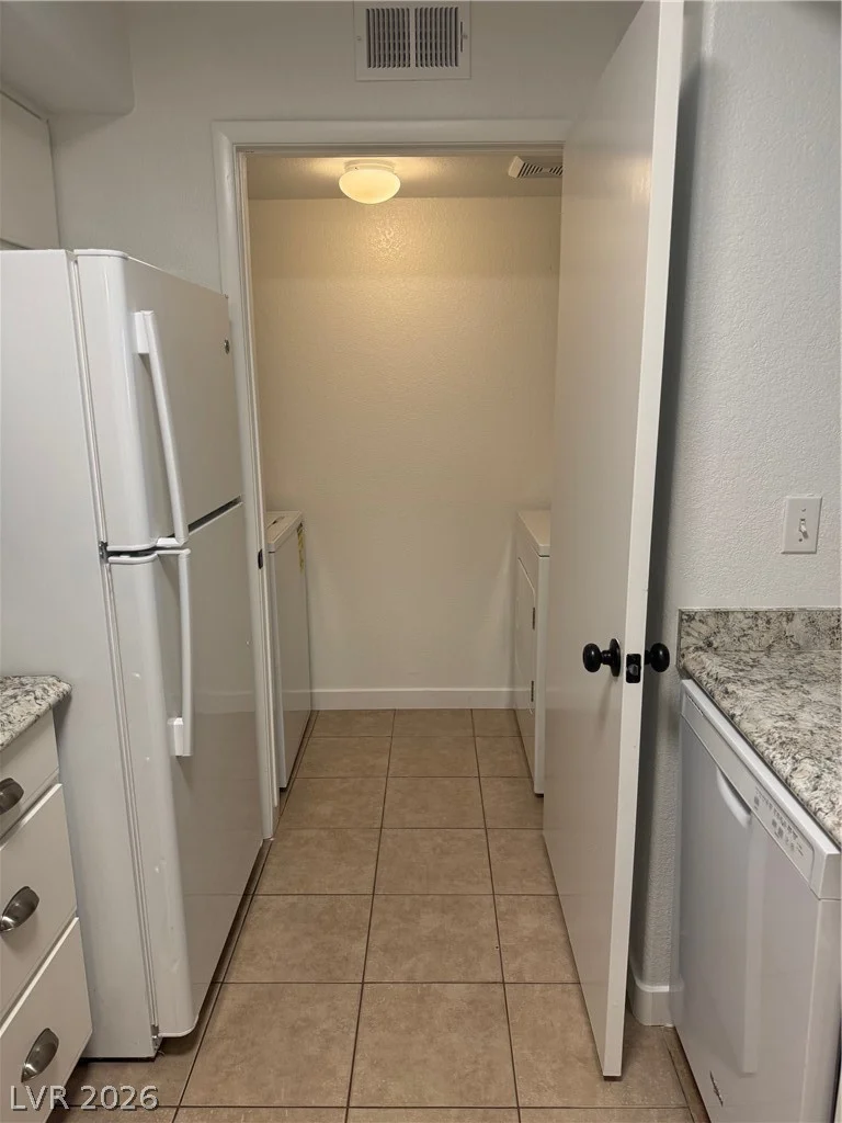 2300 Silverado Ranch, Las Vegas, NV 89183