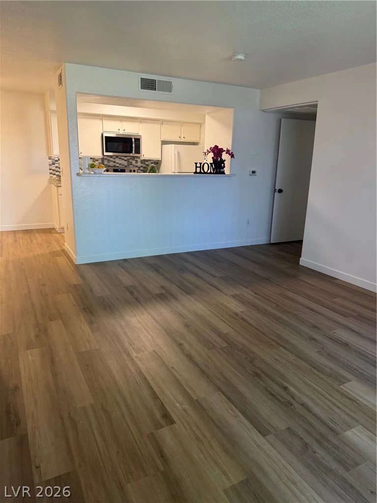 2300 Silverado Ranch, Las Vegas, NV 89183