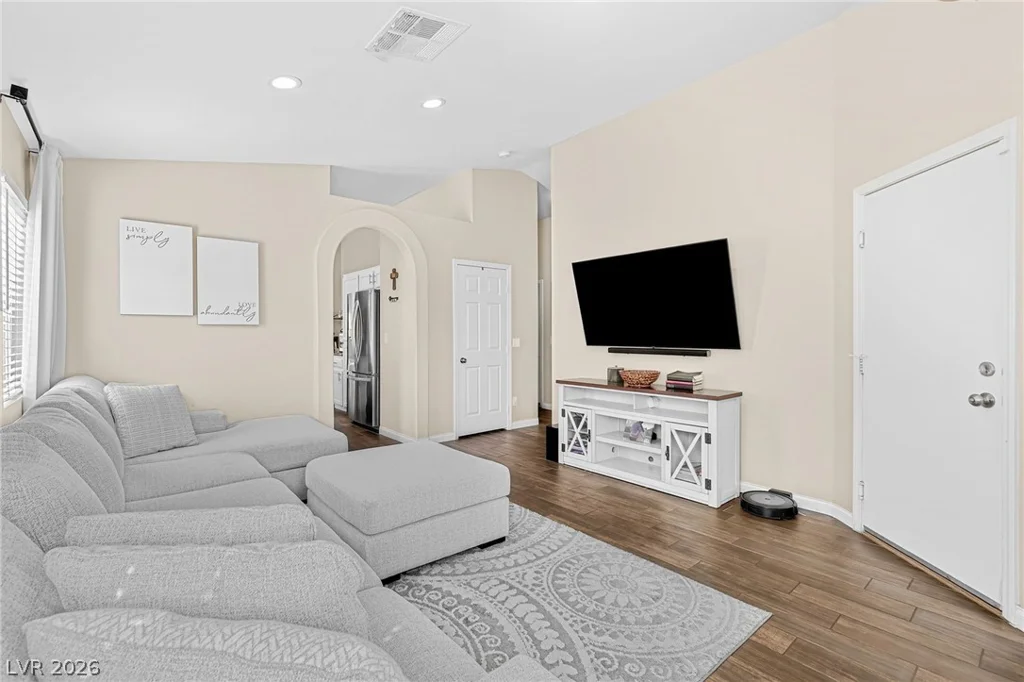 2422 Morocco, North Las Vegas, NV 89031