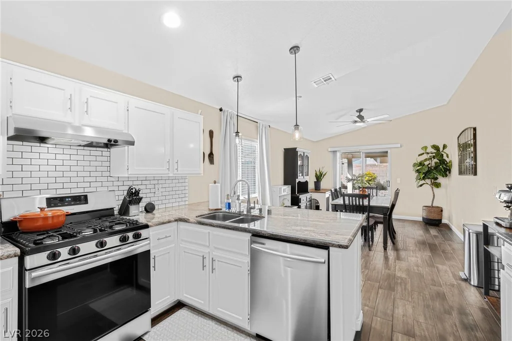 2422 Morocco, North Las Vegas, NV 89031