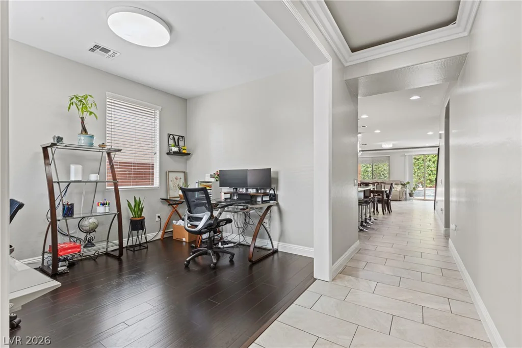 10999 Hunting Hawk, Las Vegas, NV 89179