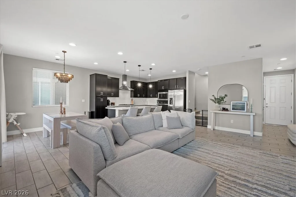 5028 Serene Skies, Las Vegas, NV 89130