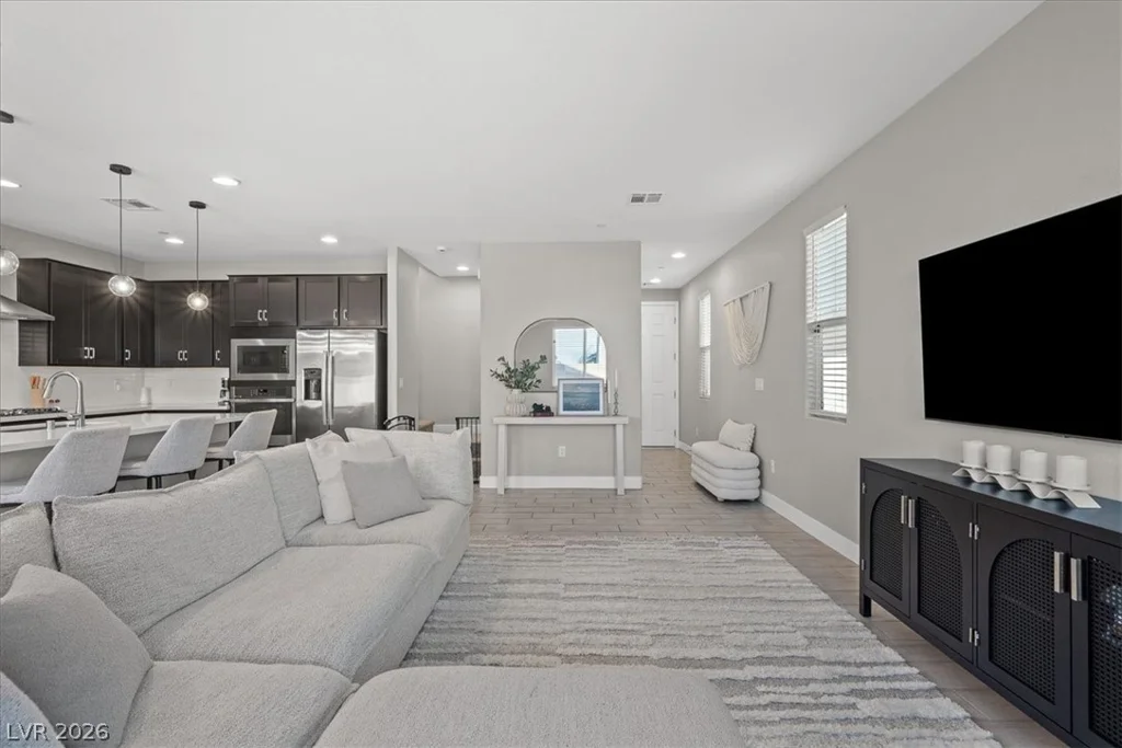 5028 Serene Skies, Las Vegas, NV 89130