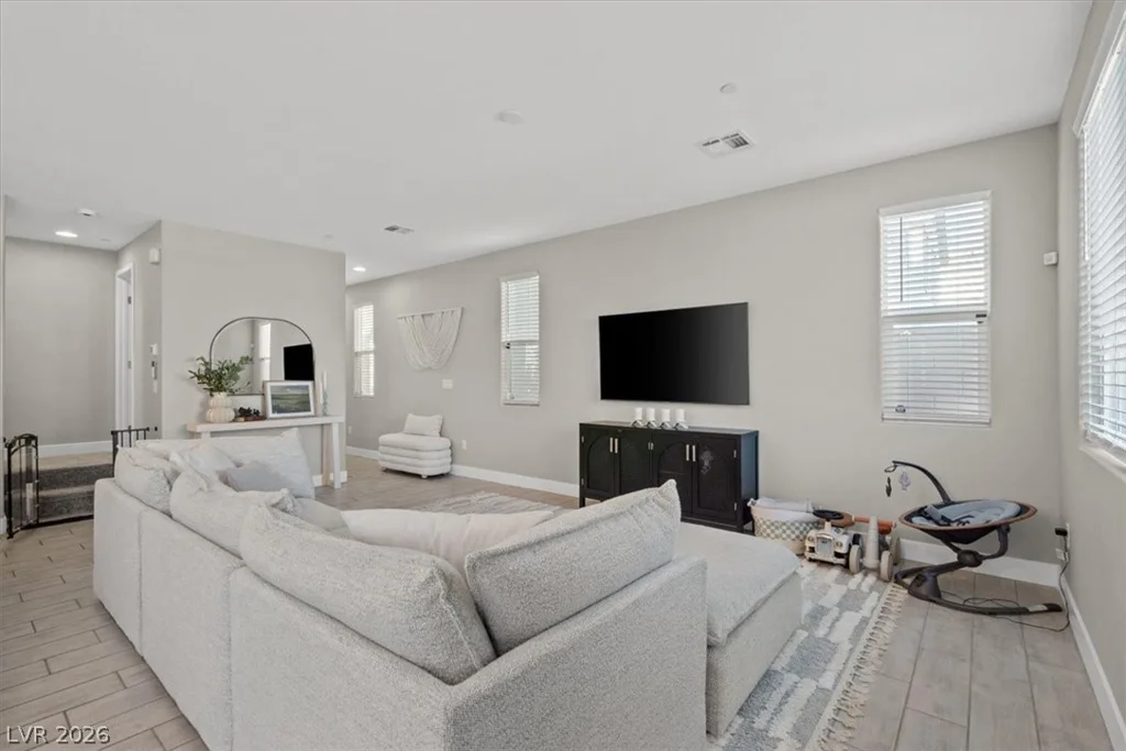 5028 Serene Skies, Las Vegas, NV 89130