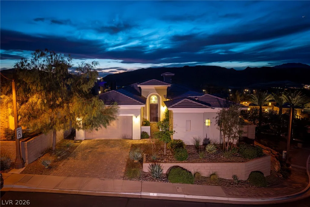 1 Costa Tropical, Henderson, NV 89011