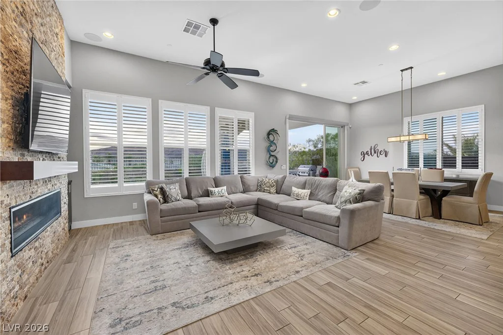 1 Costa Tropical, Henderson, NV 89011