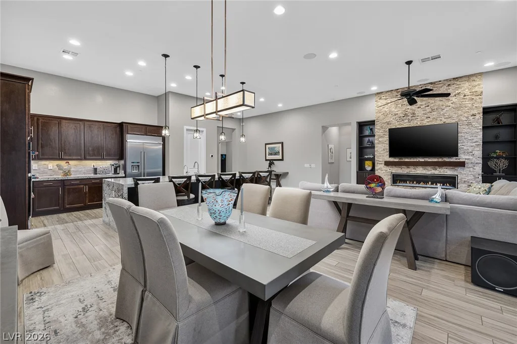 1 Costa Tropical, Henderson, NV 89011