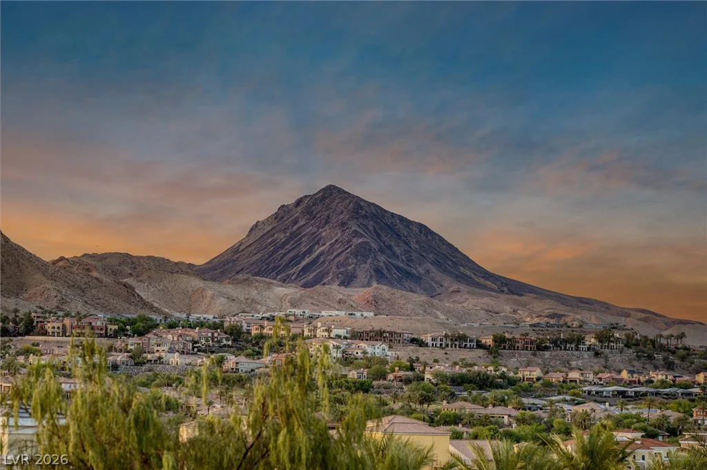 1 Costa Tropical, Henderson, NV 89011