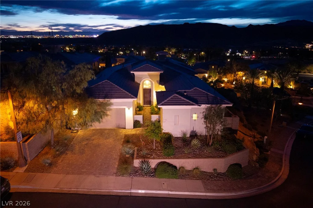 1 Costa Tropical, Henderson, NV 89011