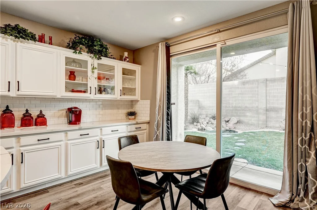 7821 Red Leaf, Las Vegas, NV 89131