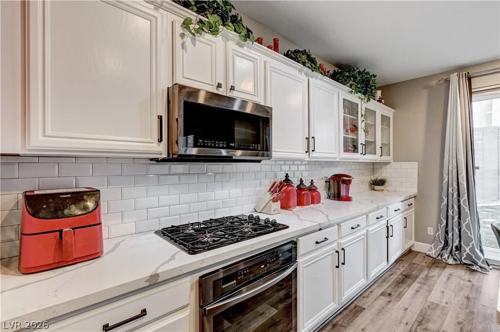 7821 Red Leaf, Las Vegas, NV 89131