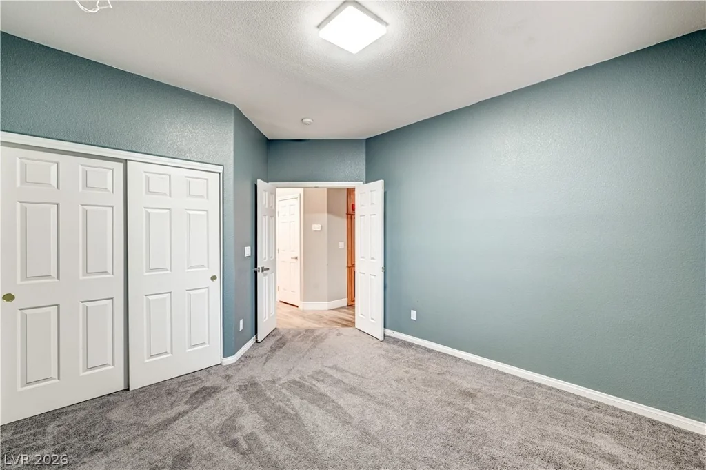 7821 Red Leaf, Las Vegas, NV 89131