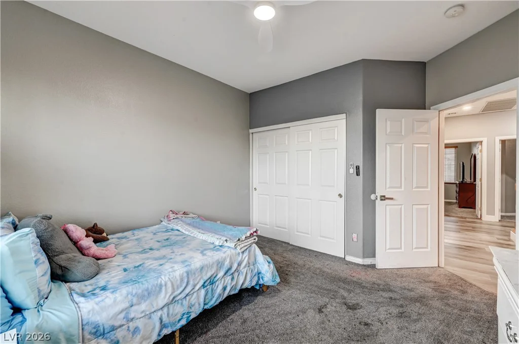 7821 Red Leaf, Las Vegas, NV 89131