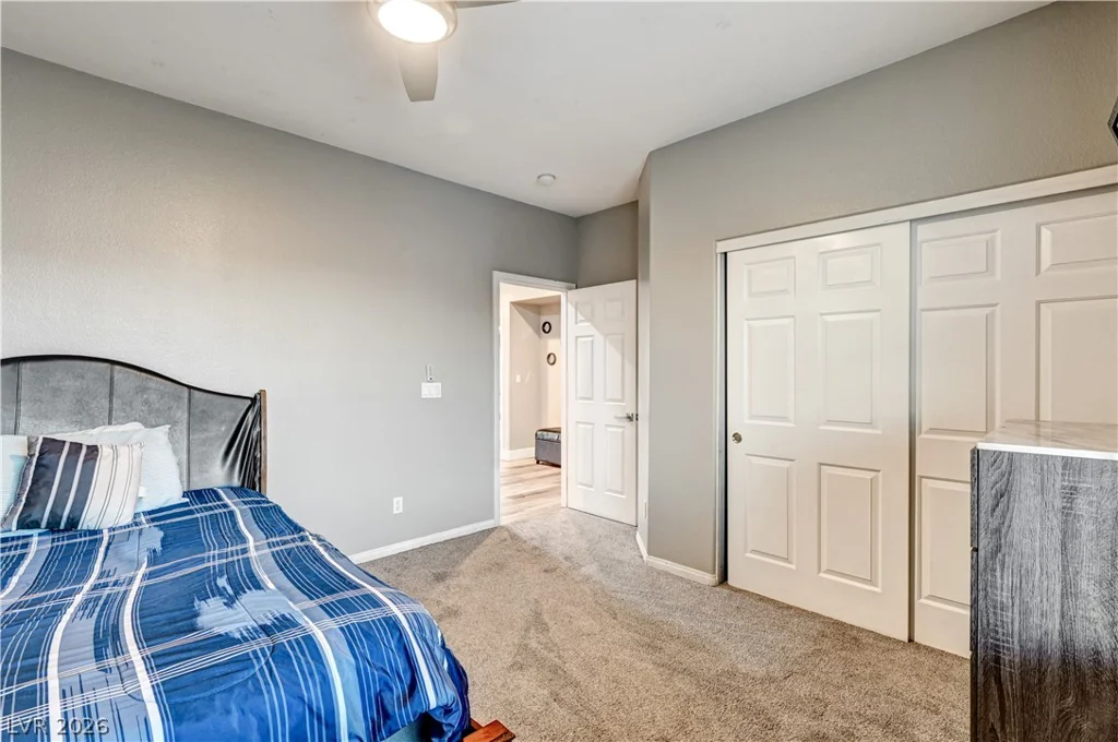 7821 Red Leaf, Las Vegas, NV 89131