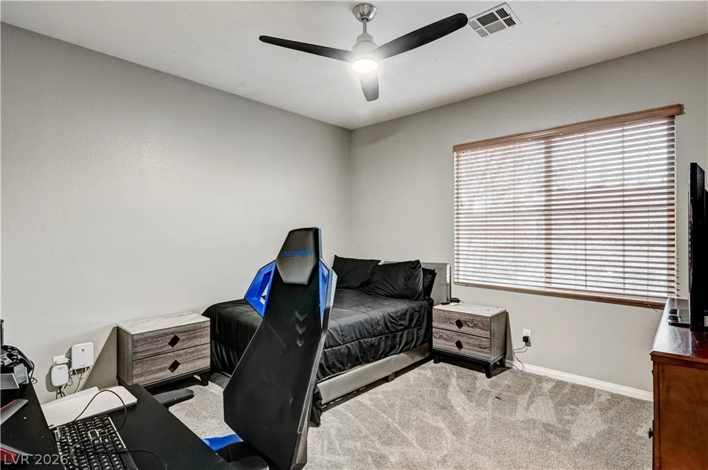 7821 Red Leaf, Las Vegas, NV 89131