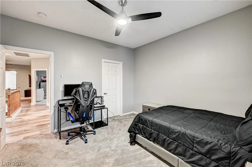 7821 Red Leaf, Las Vegas, NV 89131