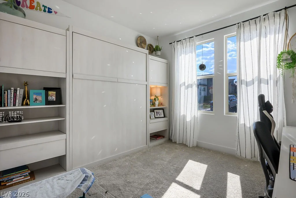 9990 Egan Valley, Las Vegas, NV 89166
