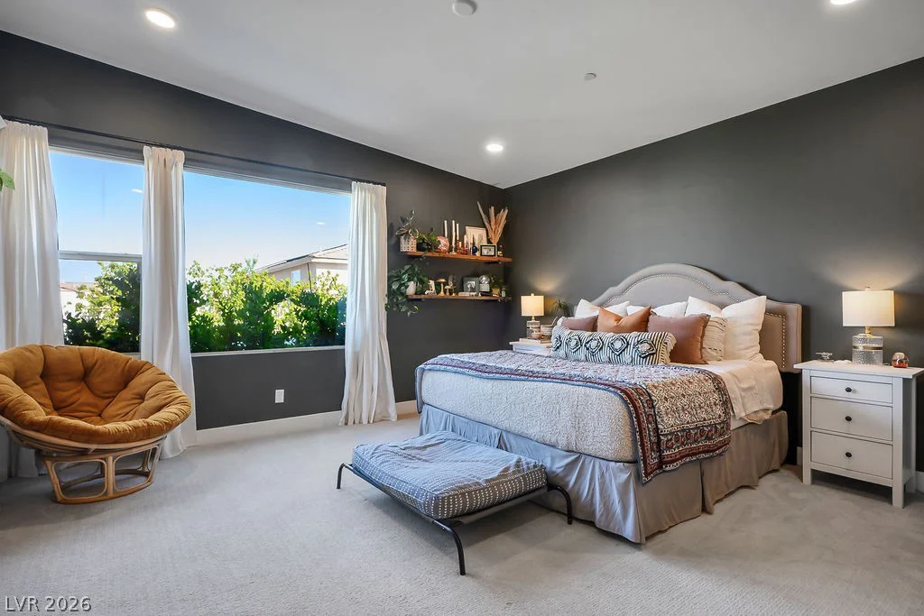 9990 Egan Valley, Las Vegas, NV 89166