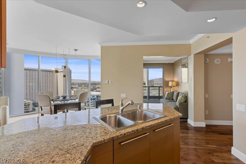 322 Karen, Las Vegas, NV 89109