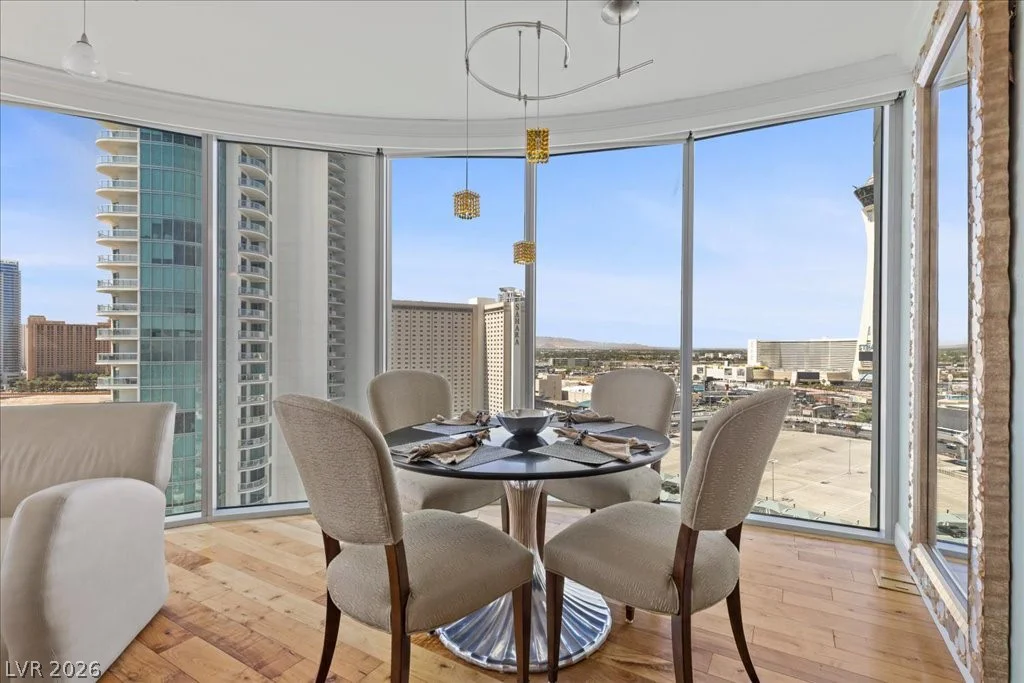 322 Karen, Las Vegas, NV 89109