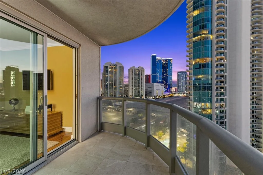 322 Karen, Las Vegas, NV 89109