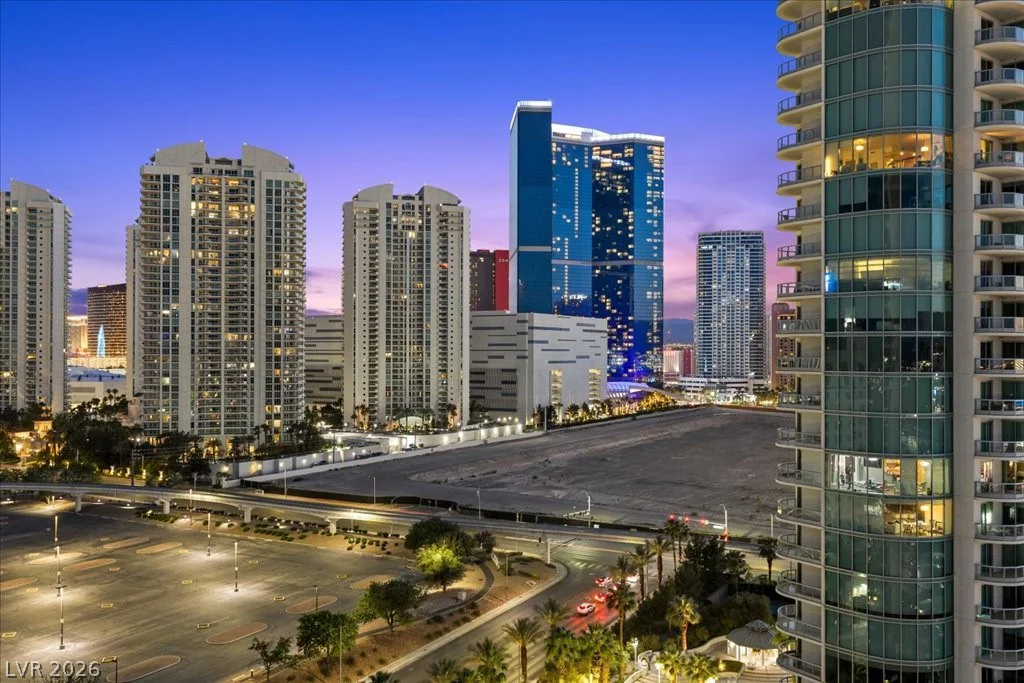 322 Karen, Las Vegas, NV 89109