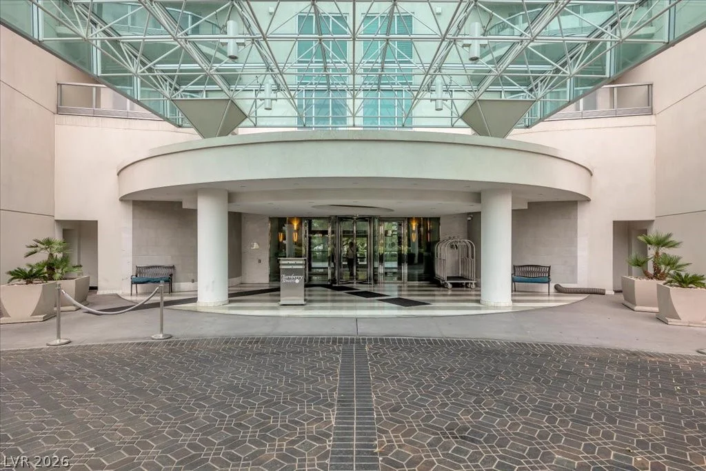 322 Karen, Las Vegas, NV 89109