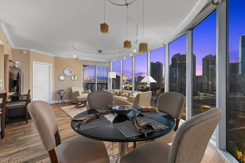 322 Karen, Las Vegas, NV 89109