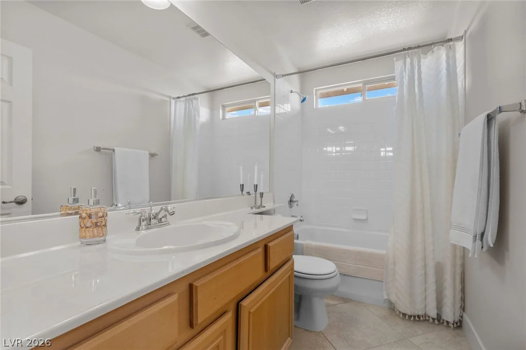 7536 Engleberg, Las Vegas, NV 89178