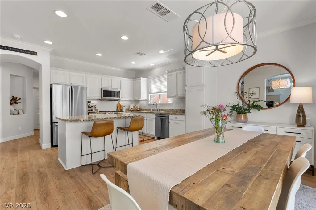 7536 Engleberg, Las Vegas, NV 89178