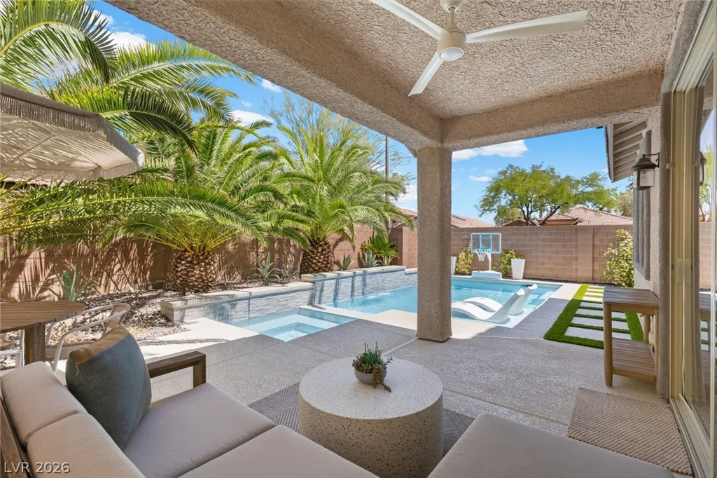 7536 Engleberg, Las Vegas, NV 89178