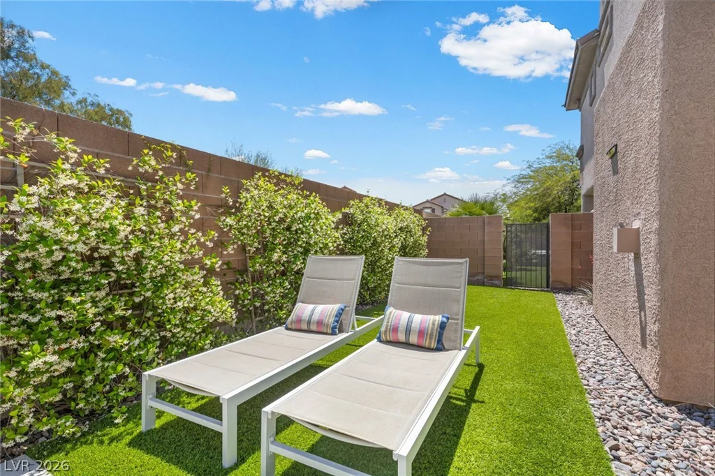 7536 Engleberg, Las Vegas, NV 89178