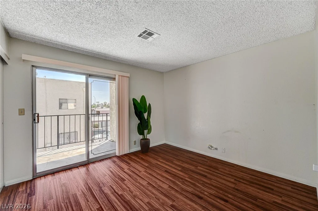 3263 Savalli, Las Vegas, NV 89102
