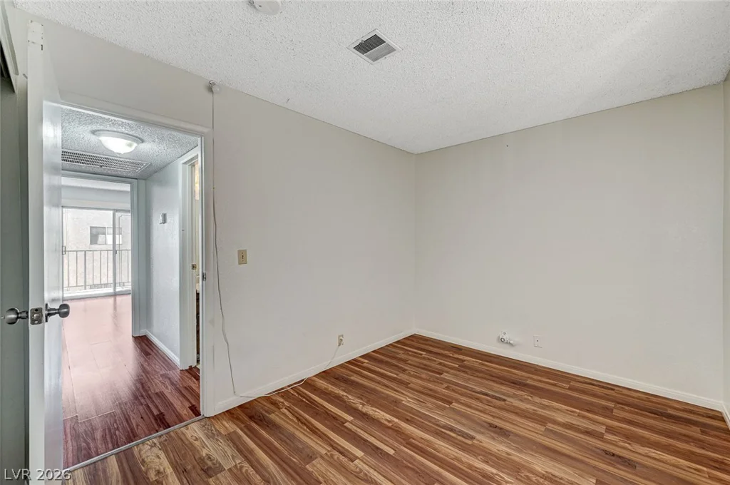 3263 Savalli, Las Vegas, NV 89102