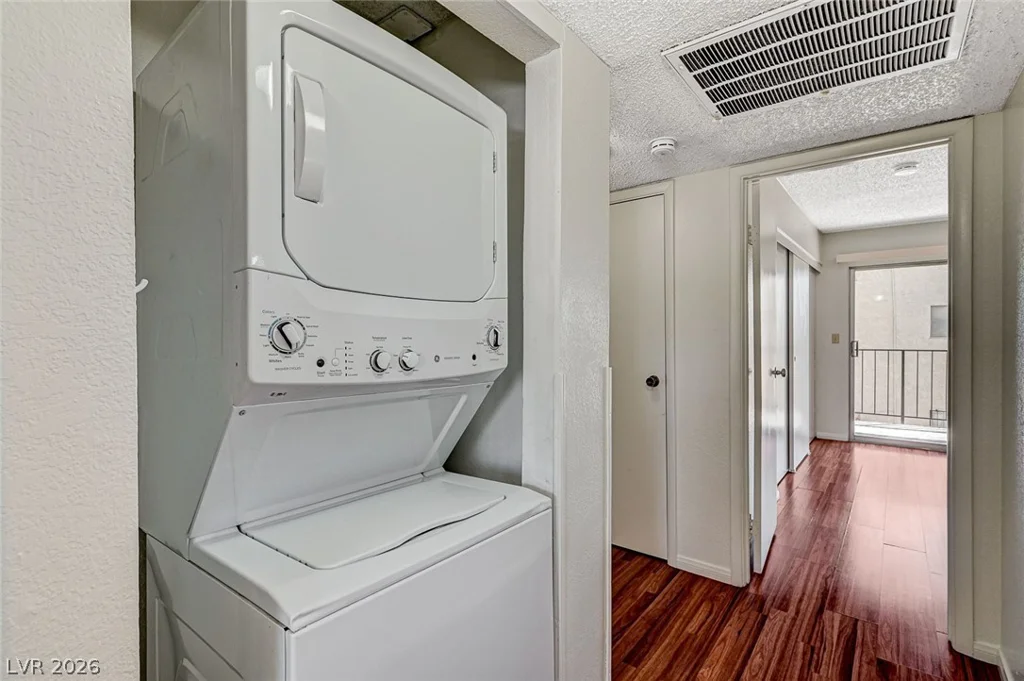 3263 Savalli, Las Vegas, NV 89102